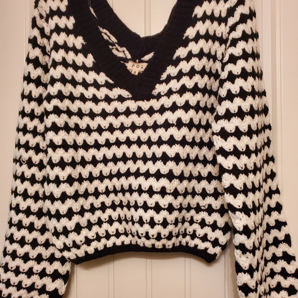POL Sweater - Picture 3 of 3